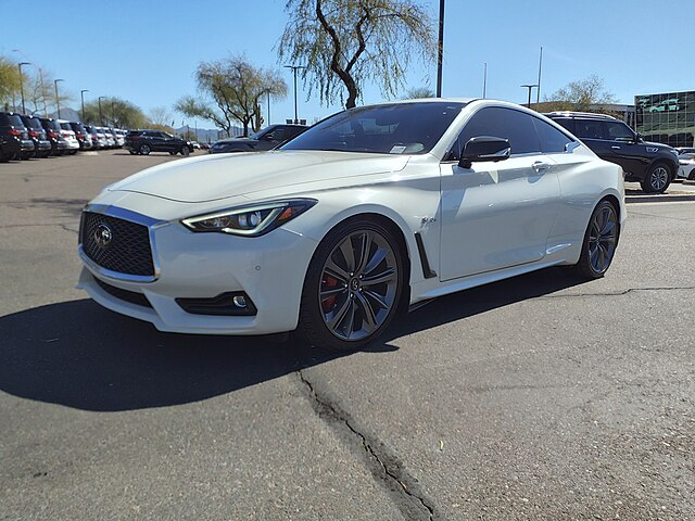 Infiniti Q60